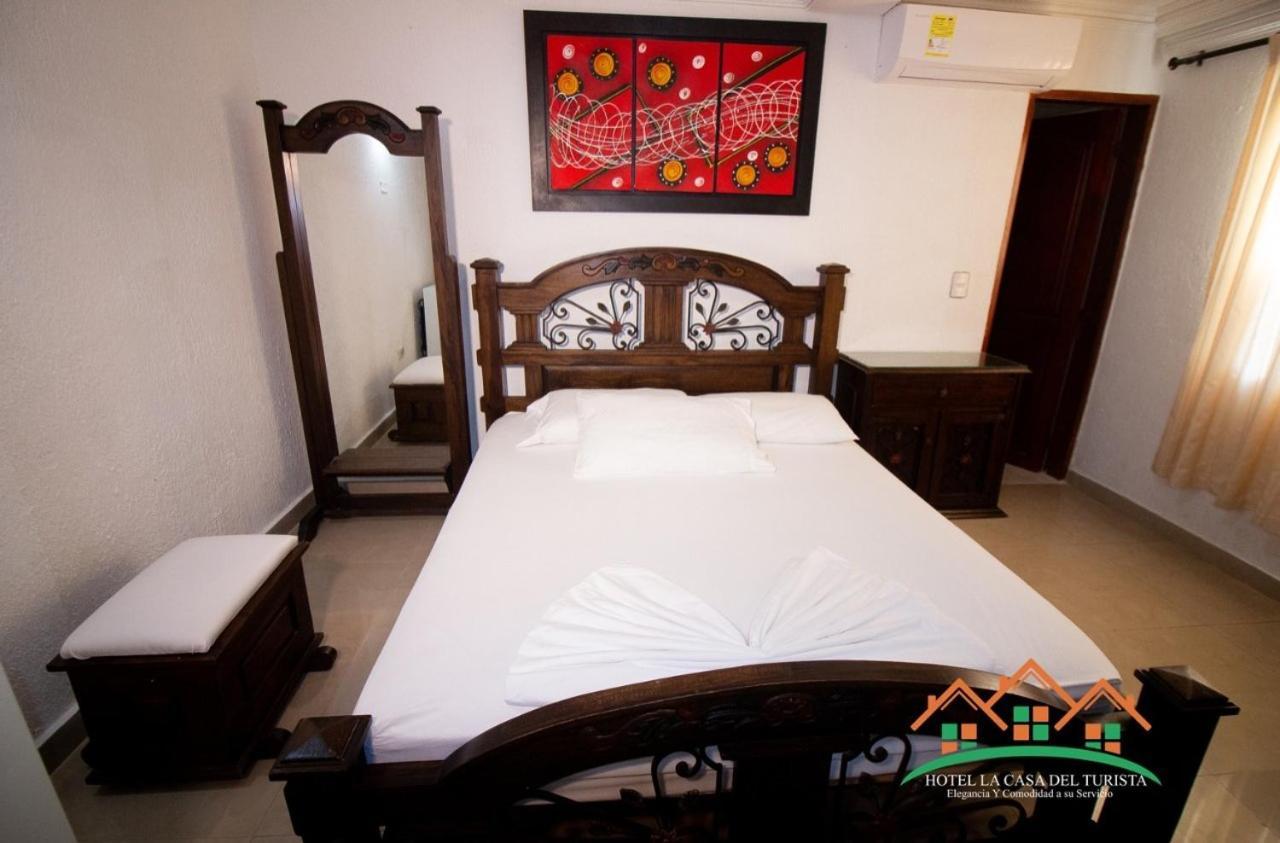 Hotel La Casa Del Turista Cartagena Exterior photo
