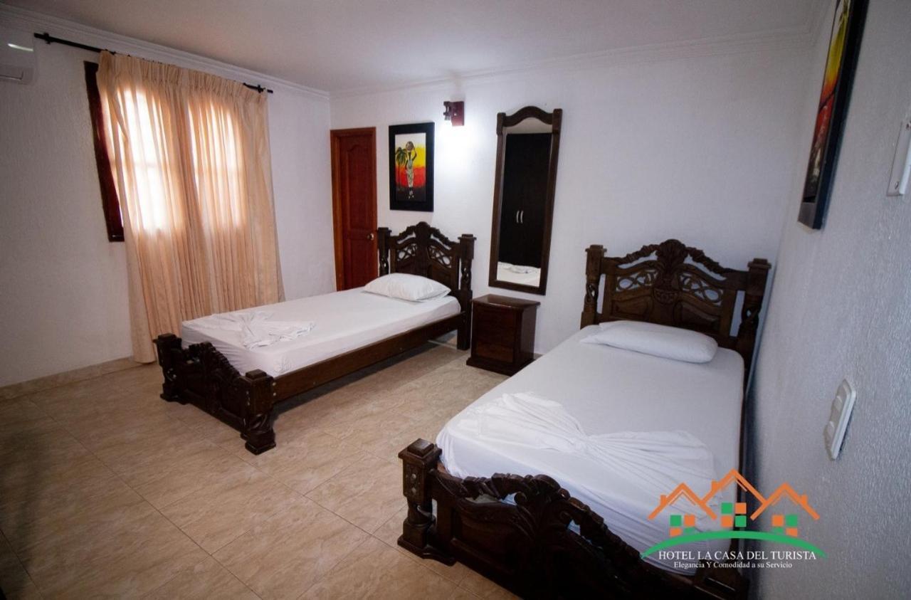 Hotel La Casa Del Turista Cartagena Exterior photo